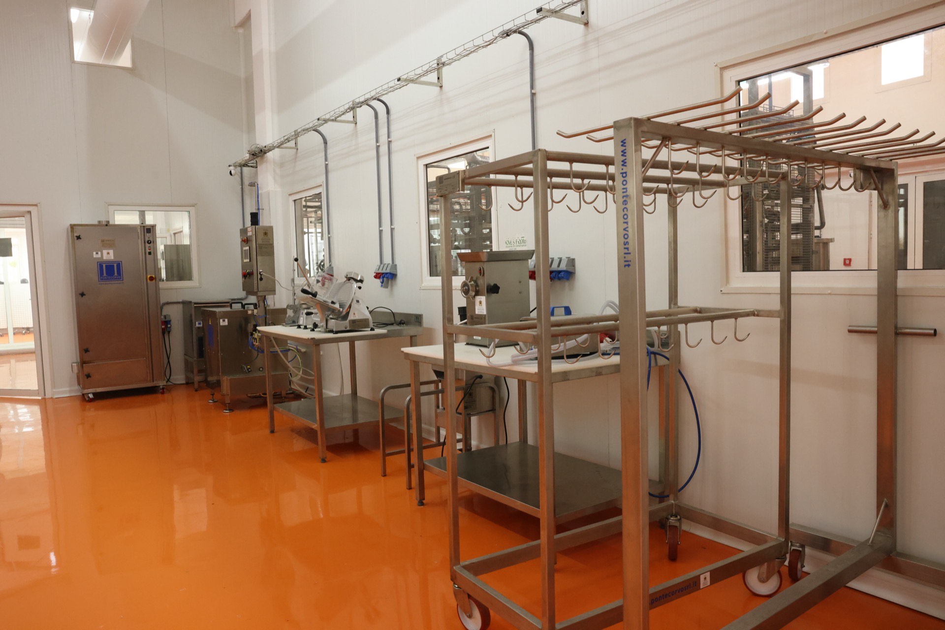 Unité de production pour les produits carnés